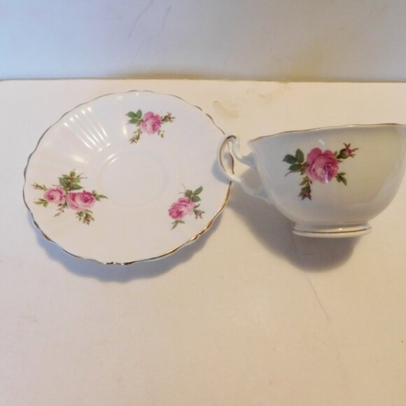 Vanderwood scalloped pink Rose cup and saucer VGU - Picture 5 of 7